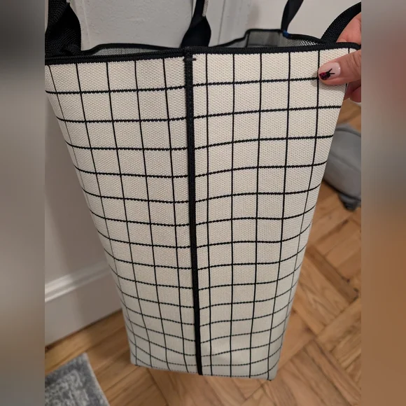 NWOT Rothy's Lightweight Tote Windowpane *Rare/Limited Collectors Edition